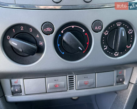 Форд Фокус 2008 у Рівному на Automoto.ua Сірий Форд Фокус, об'ємом двигуна 1.6 л та пробігом 223 тис. км за 5600 $, фото 41 на Automoto.ua