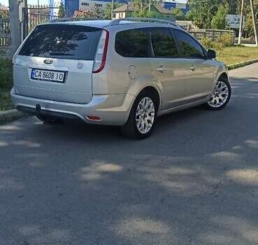Форд Фокус 2008 у Умани на Automoto.ua Сірий Форд Фокус, об'ємом двигуна 1.6 л та пробігом 217 тис. км за 6200 $, фото 1 на Automoto.ua