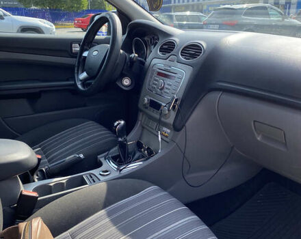 Сірий Форд Фокус, об'ємом двигуна 1.8 л та пробігом 379 тис. км за 5000 $, фото 9 на Automoto.ua