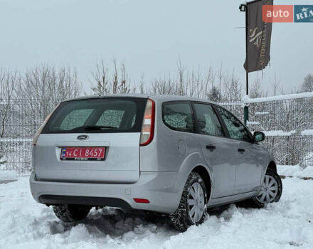 Сірий Форд Фокус, об'ємом двигуна 1.6 л та пробігом 225 тис. км за 4300 $, фото 21 на Automoto.ua