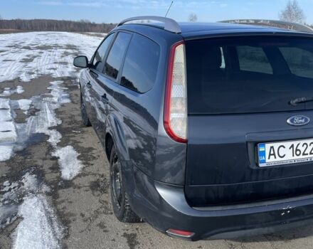 Серый Форд Фокус, объемом двигателя 1.6 л и пробегом 278 тыс. км за 4200 $, фото 3 на Automoto.ua