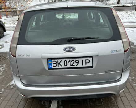 Сірий Форд Фокус, об'ємом двигуна 1.56 л та пробігом 300 тис. км за 4500 $, фото 2 на Automoto.ua