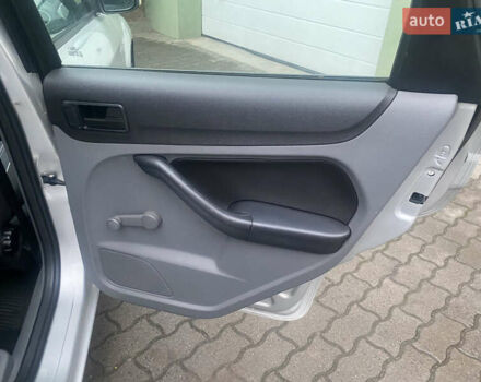 Серый Форд Фокус, объемом двигателя 1.6 л и пробегом 228 тыс. км за 4650 $, фото 20 на Automoto.ua