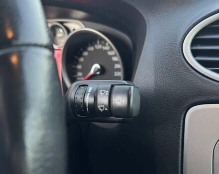 Серый Форд Фокус, объемом двигателя 1.6 л и пробегом 230 тыс. км за 4599 $, фото 67 на Automoto.ua