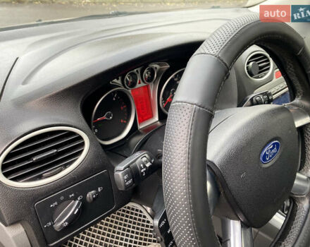 Серый Форд Фокус, объемом двигателя 1.56 л и пробегом 312 тыс. км за 5800 $, фото 14 на Automoto.ua