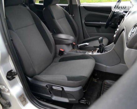 Сірий Форд Фокус, об'ємом двигуна 1.56 л та пробігом 297 тис. км за 6755 $, фото 37 на Automoto.ua