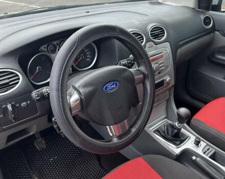 Серый Форд Фокус, объемом двигателя 2 л и пробегом 308 тыс. км за 4700 $, фото 16 на Automoto.ua