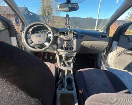 Сірий Форд Фокус, об'ємом двигуна 1.8 л та пробігом 287 тис. км за 3900 $, фото 17 на Automoto.ua