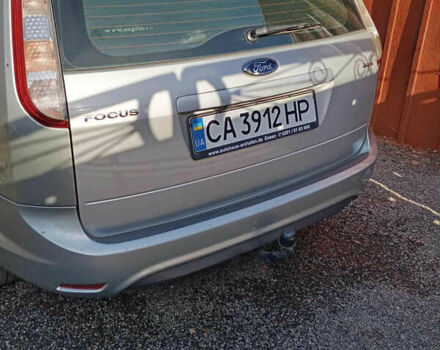 Форд Фокус 2008 в Черкассах на Automoto.ua Серый Форд Фокус, объемом двигателя 1.6 л и пробегом 233 тыс. км за 5500 $, фото 4 на Automoto.ua