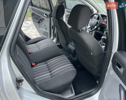 Серый Форд Фокус, объемом двигателя 1.56 л и пробегом 294 тыс. км за 5299 $, фото 27 на Automoto.ua