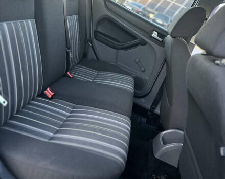 Серый Форд Фокус, объемом двигателя 1.6 л и пробегом 210 тыс. км за 5200 $, фото 60 на Automoto.ua