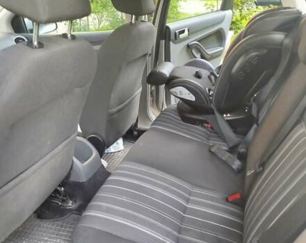 Сірий Форд Фокус, об'ємом двигуна 1.56 л та пробігом 204 тис. км за 4900 $, фото 10 на Automoto.ua