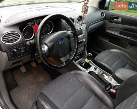 Серый Форд Фокус, объемом двигателя 1.8 л и пробегом 191 тыс. км за 6000 $, фото 18 на Automoto.ua