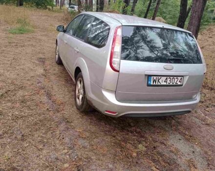 Сірий Форд Фокус, об'ємом двигуна 1.8 л та пробігом 200 тис. км за 2550 $, фото 2 на Automoto.ua