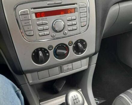 Форд Фокус 2008 в Виннице на Automoto.ua Серый Форд Фокус, объемом двигателя 1.6 л и пробегом 173 тыс. км за 5500 $, фото 10 на Automoto.ua