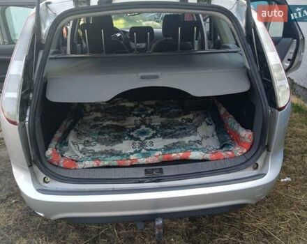 Сірий Форд Фокус, об'ємом двигуна 1.6 л та пробігом 256 тис. км за 4750 $, фото 7 на Automoto.ua