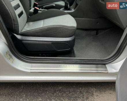 Серый Форд Фокус, объемом двигателя 1.6 л и пробегом 264 тыс. км за 4150 $, фото 40 на Automoto.ua