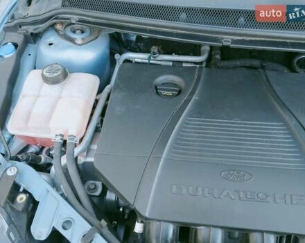 Серый Форд Фокус, объемом двигателя 1.8 л и пробегом 208 тыс. км за 5100 $, фото 11 на Automoto.ua