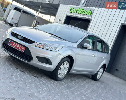 Серый Форд Фокус, объемом двигателя 1.6 л и пробегом 210 тыс. км за 5200 $, фото 17 на Automoto.ua