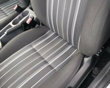 Серый Форд Фокус, объемом двигателя 1.6 л и пробегом 225 тыс. км за 5800 $, фото 13 на Automoto.ua