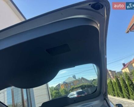 Серый Форд Фокус, объемом двигателя 1.6 л и пробегом 199 тыс. км за 4950 $, фото 21 на Automoto.ua