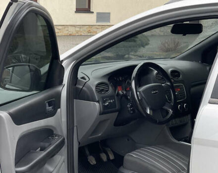 Серый Форд Фокус, объемом двигателя 1.6 л и пробегом 315 тыс. км за 4650 $, фото 22 на Automoto.ua