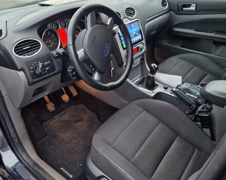 Серый Форд Фокус, объемом двигателя 1.6 л и пробегом 290 тыс. км за 6600 $, фото 12 на Automoto.ua