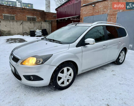 Сірий Форд Фокус, об'ємом двигуна 1.6 л та пробігом 211 тис. км за 5100 $, фото 1 на Automoto.ua