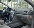 Серый Форд Фокус, объемом двигателя 2 л и пробегом 337 тыс. км за 2257 $, фото 17 на Automoto.ua