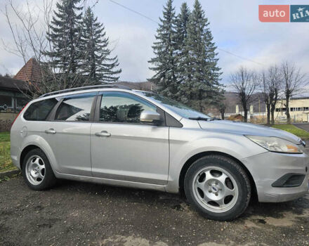 Серый Форд Фокус, объемом двигателя 1.6 л и пробегом 280 тыс. км за 4100 $, фото 10 на Automoto.ua