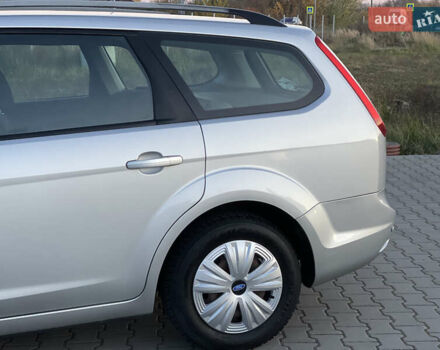 Серый Форд Фокус, объемом двигателя 1.6 л и пробегом 193 тыс. км за 5150 $, фото 8 на Automoto.ua