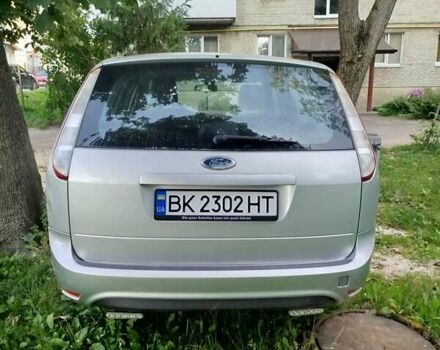 Сірий Форд Фокус, об'ємом двигуна 1.56 л та пробігом 204 тис. км за 4900 $, фото 7 на Automoto.ua