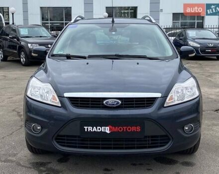 Серый Форд Фокус, объемом двигателя 1.56 л и пробегом 330 тыс. км за 5890 $, фото 3 на Automoto.ua