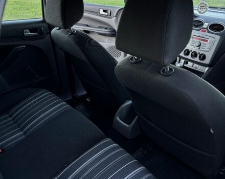 Форд Фокус 2008 в Здолбунове на Automoto.ua Серый Форд Фокус, объемом двигателя 1.6 л и пробегом 300 тыс. км за 4300 $, фото 8 на Automoto.ua