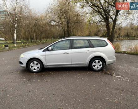 Серый Форд Фокус, объемом двигателя 1.56 л и пробегом 312 тыс. км за 5800 $, фото 7 на Automoto.ua