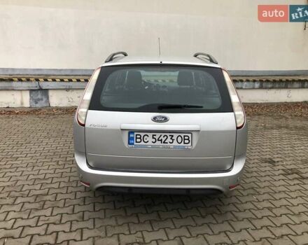 Сірий Форд Фокус, об'ємом двигуна 1.6 л та пробігом 215 тис. км за 5000 $, фото 8 на Automoto.ua