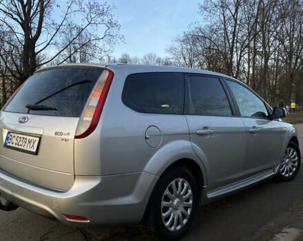 Серый Форд Фокус, объемом двигателя 1.56 л и пробегом 350 тыс. км за 4800 $, фото 2 на Automoto.ua