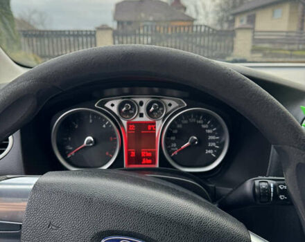 Серый Форд Фокус, объемом двигателя 1.56 л и пробегом 282 тыс. км за 4500 $, фото 16 на Automoto.ua