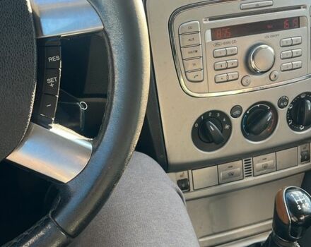 Форд Фокус 2008 в Бориславе на Automoto.ua Серый Форд Фокус, объемом двигателя 1.6 л и пробегом 300 тыс. км за 3850 $, фото 4 на Automoto.ua