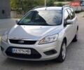 Серый Форд Фокус, объемом двигателя 1.6 л и пробегом 244 тыс. км за 5400 $, фото 1 на Automoto.ua