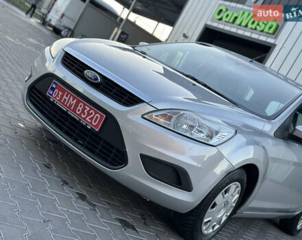 Серый Форд Фокус, объемом двигателя 1.6 л и пробегом 210 тыс. км за 5200 $, фото 19 на Automoto.ua