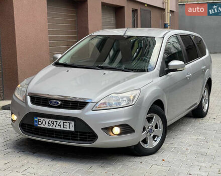 Серый Форд Фокус, объемом двигателя 1.6 л и пробегом 264 тыс. км за 3900 $, фото 3 на Automoto.ua