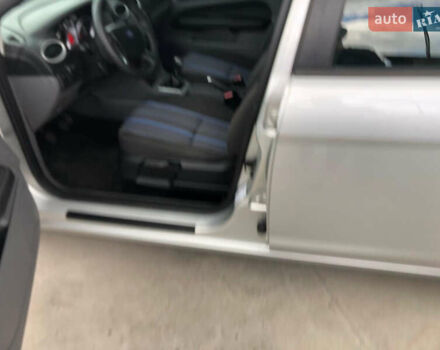 Форд Фокус 2008 у Рівному на Automoto.ua Сірий Форд Фокус, об'ємом двигуна 1.6 л та пробігом 223 тис. км за 5600 $, фото 27 на Automoto.ua