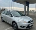 Серый Форд Фокус, объемом двигателя 1.8 л и пробегом 245 тыс. км за 5000 $, фото 3 на Automoto.ua