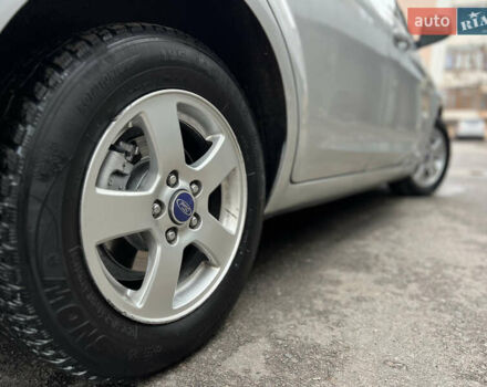 Серый Форд Фокус, объемом двигателя 1.6 л и пробегом 264 тыс. км за 4150 $, фото 61 на Automoto.ua