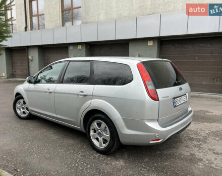 Серый Форд Фокус, объемом двигателя 1.6 л и пробегом 264 тыс. км за 4150 $, фото 63 на Automoto.ua