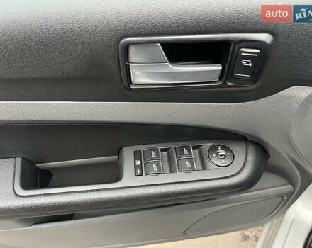 Сірий Форд Фокус, об'ємом двигуна 1.6 л та пробігом 224 тис. км за 5500 $, фото 4 на Automoto.ua