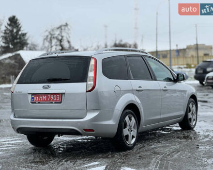 Серый Форд Фокус, объемом двигателя 1.6 л и пробегом 250 тыс. км за 5250 $, фото 10 на Automoto.ua
