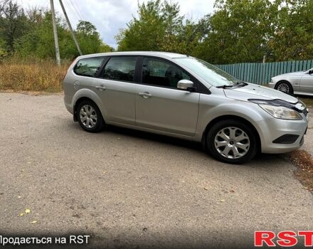 Форд Фокус 2008 в Каменке на Automoto.ua Серый Форд Фокус, объемом двигателя 1.8 л и пробегом 300 тыс. км за 5500 $, фото 2 на Automoto.ua