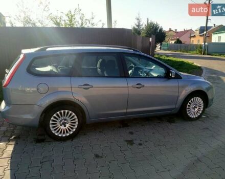 Серый Форд Фокус, объемом двигателя 1.8 л и пробегом 208 тыс. км за 5100 $, фото 14 на Automoto.ua